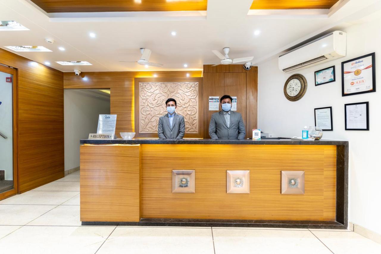 Hotel Ashish Ахмедабад Экстерьер фото